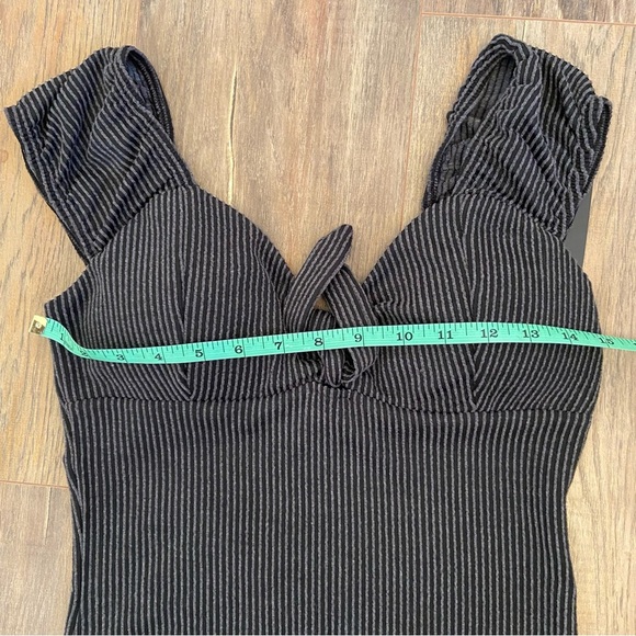 Ardene Black and Gray Striped Ribbed Dress - Picture 11 of 14